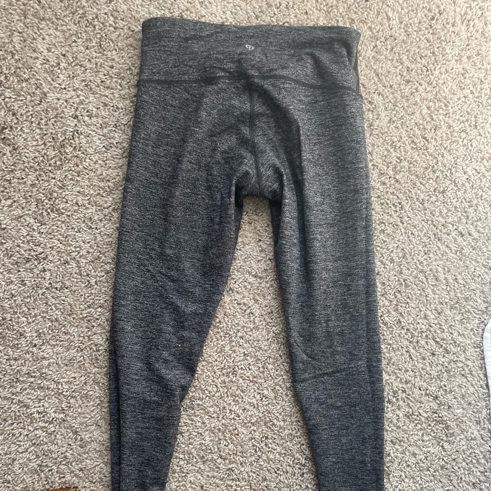 Lululemon grey size 6 leggings